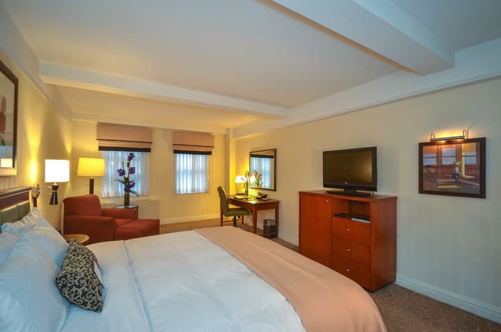 San Carlos Hotel