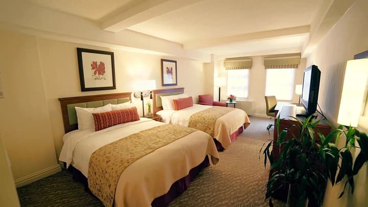 San Carlos Hotel