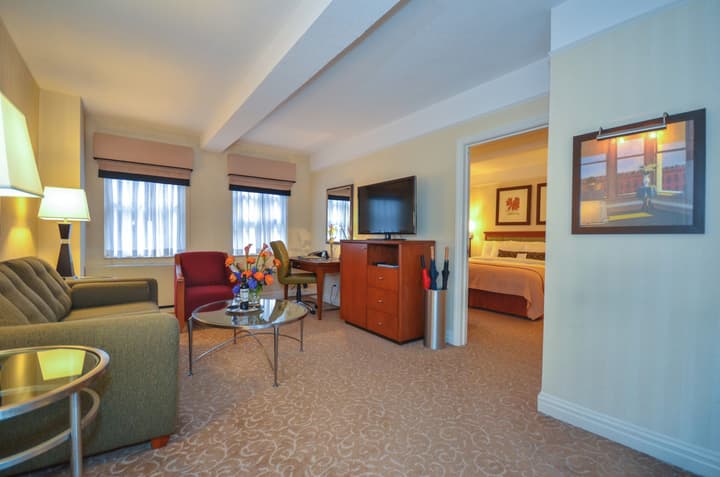 San Carlos Hotel