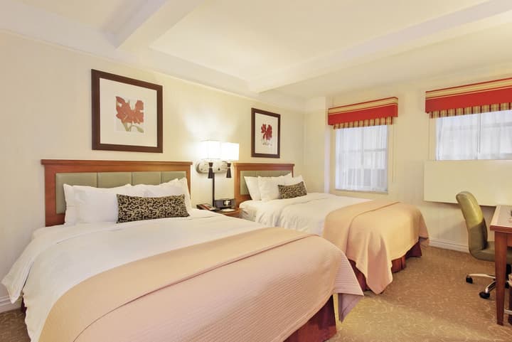 San Carlos Hotel
