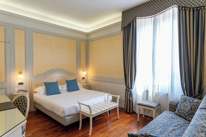 Phi Hotel Canalgrande