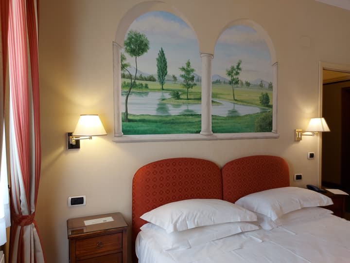 Phi Hotel Canalgrande