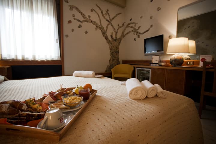 Hotel Diplomatic