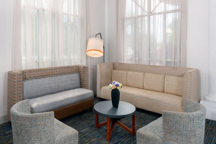 Holiday Inn Express Miami Airport Doral Area by IHG