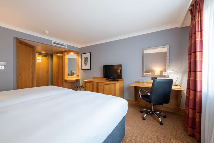 DoubleTree by Hilton Swindon
