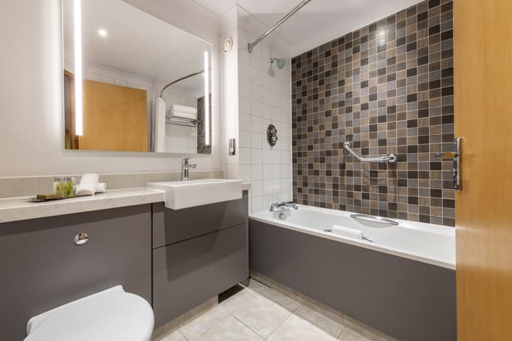 DoubleTree by Hilton Swindon