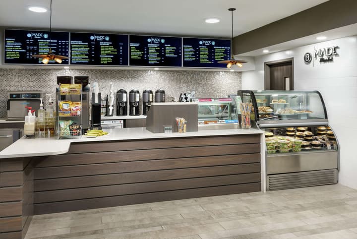 DoubleTree by Hilton Orlando Airport