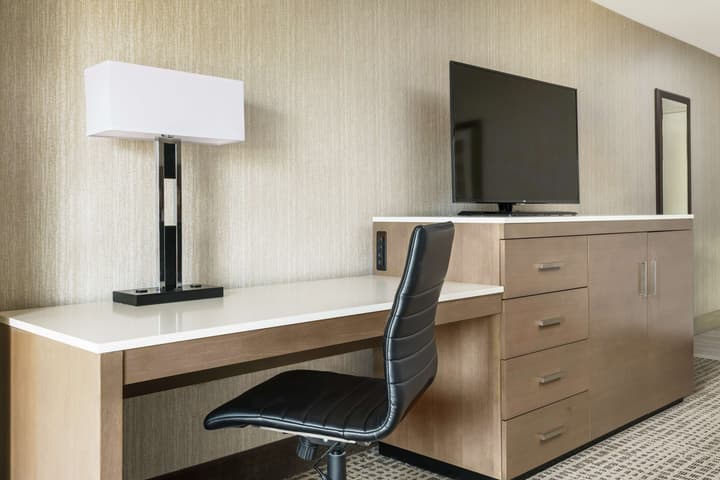 DoubleTree by Hilton Orlando Airport