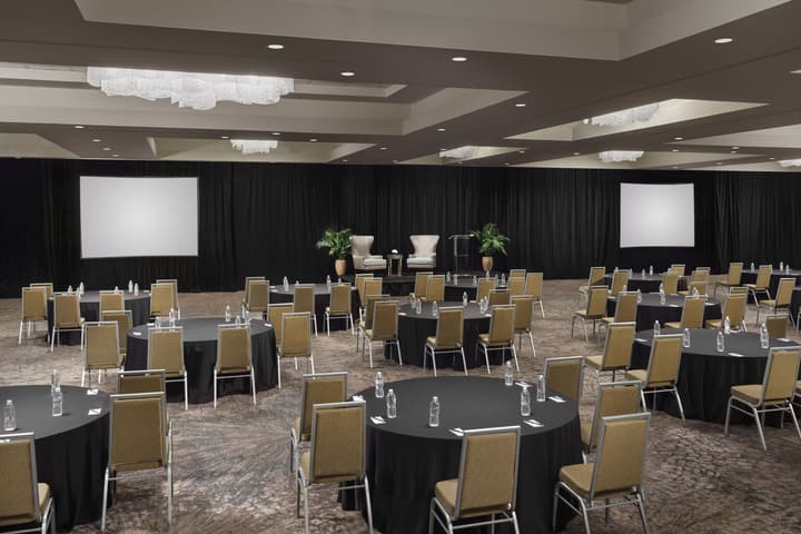DoubleTree by Hilton Orlando Airport
