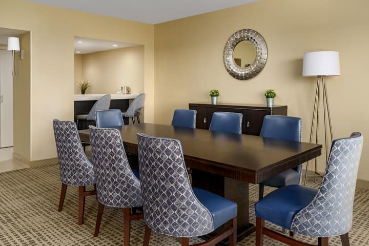 DoubleTree by Hilton Orlando Airport