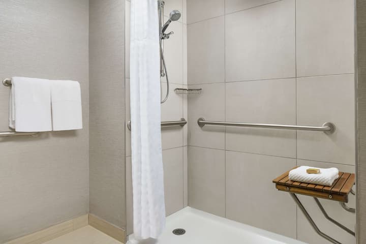 DoubleTree by Hilton Orlando Airport