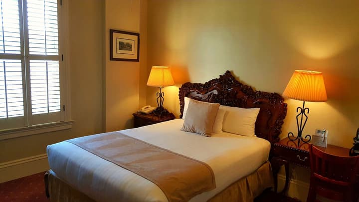 The Monterey Hotel