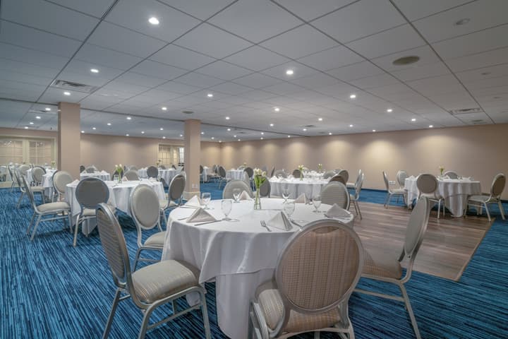 Holiday Inn Hyannis by IHG