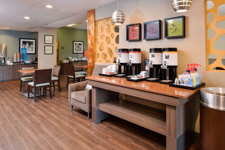 Hampton Inn closest to Universal Orlando