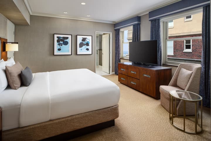Hilton Chicago