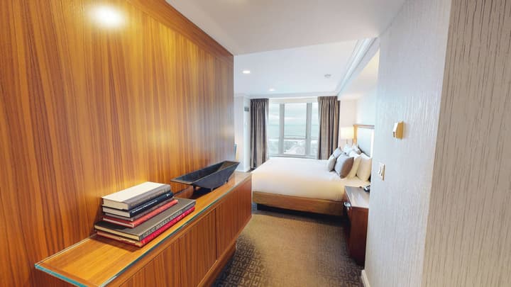 Hilton Chicago