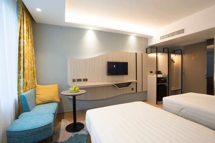Wharney Hotel