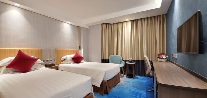 Wharney Hotel
