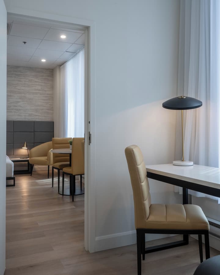 Travelodge Hotel by Wyndham Montreal Centre