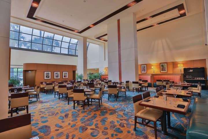 Hilton Miami Airport Blue Lagoon