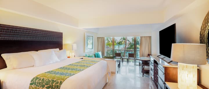 Grand Fiesta Americana Coral Beach Cancun - All Inclusive