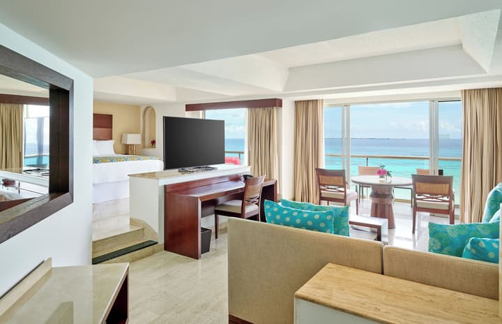 Grand Fiesta Americana Coral Beach Cancun - All Inclusive