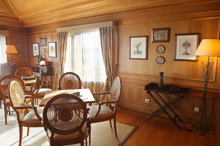 Heritage As Janelas Verdes Inn - Riverside