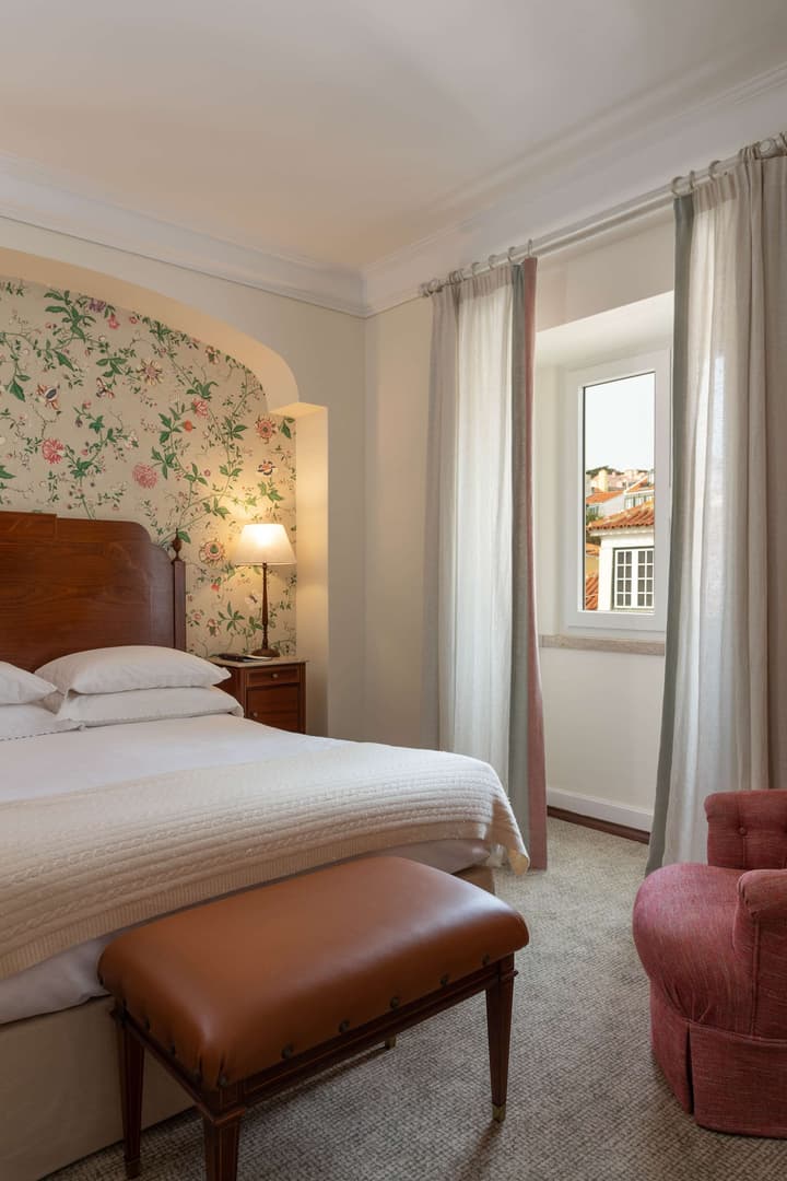 Heritage As Janelas Verdes Inn - Riverside