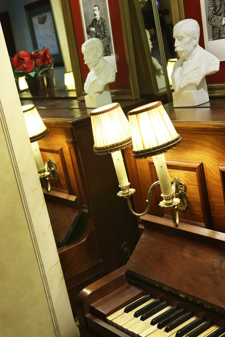 Heritage As Janelas Verdes Inn - Riverside