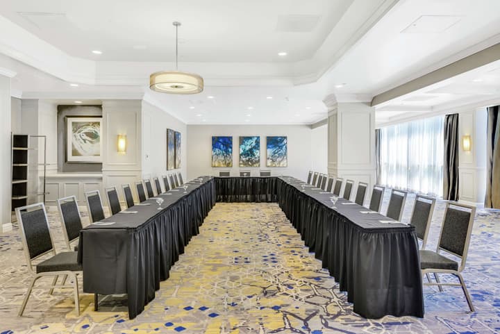 Embassy Suites by Hilton Anaheim Orange