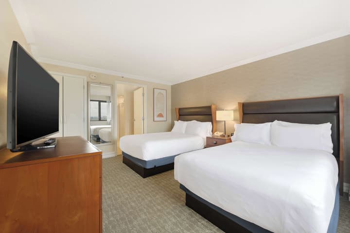 Embassy Suites by Hilton Anaheim Orange