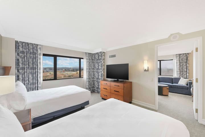 Embassy Suites by Hilton Anaheim Orange