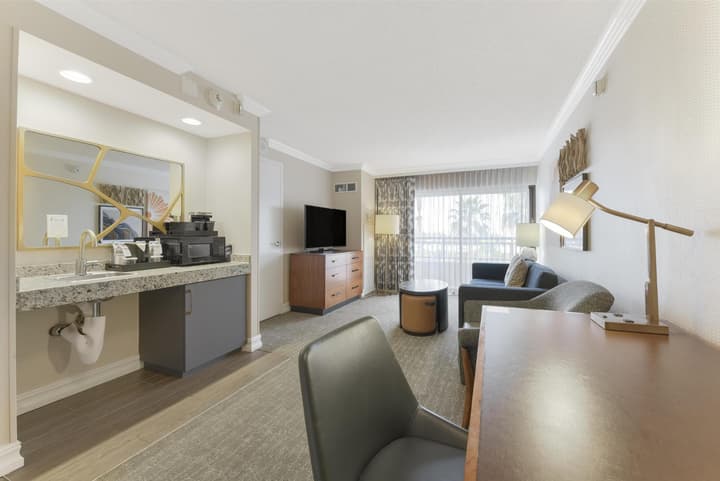 Embassy Suites by Hilton Anaheim Orange