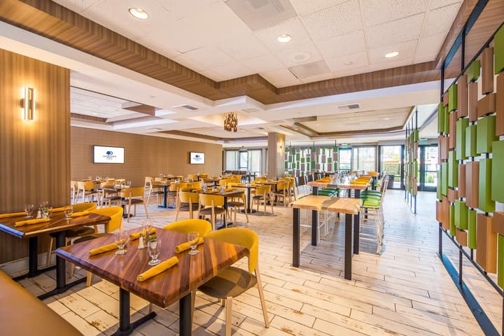 DoubleTree by Hilton Carson