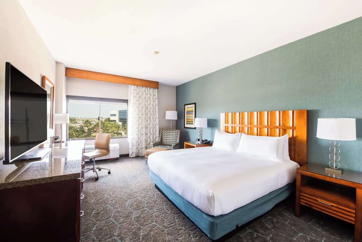 DoubleTree by Hilton Carson