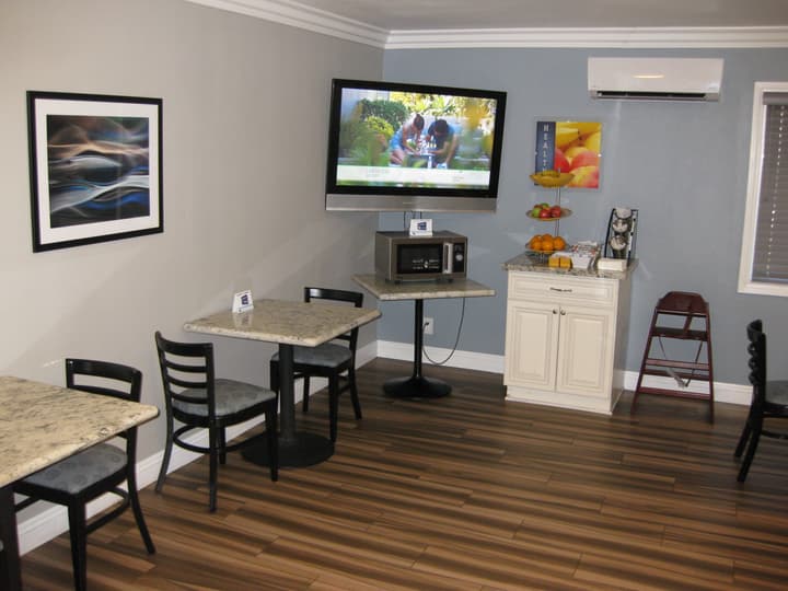 Best Western Orange Plaza
