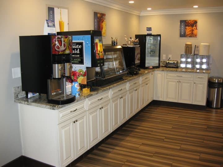 Best Western Orange Plaza
