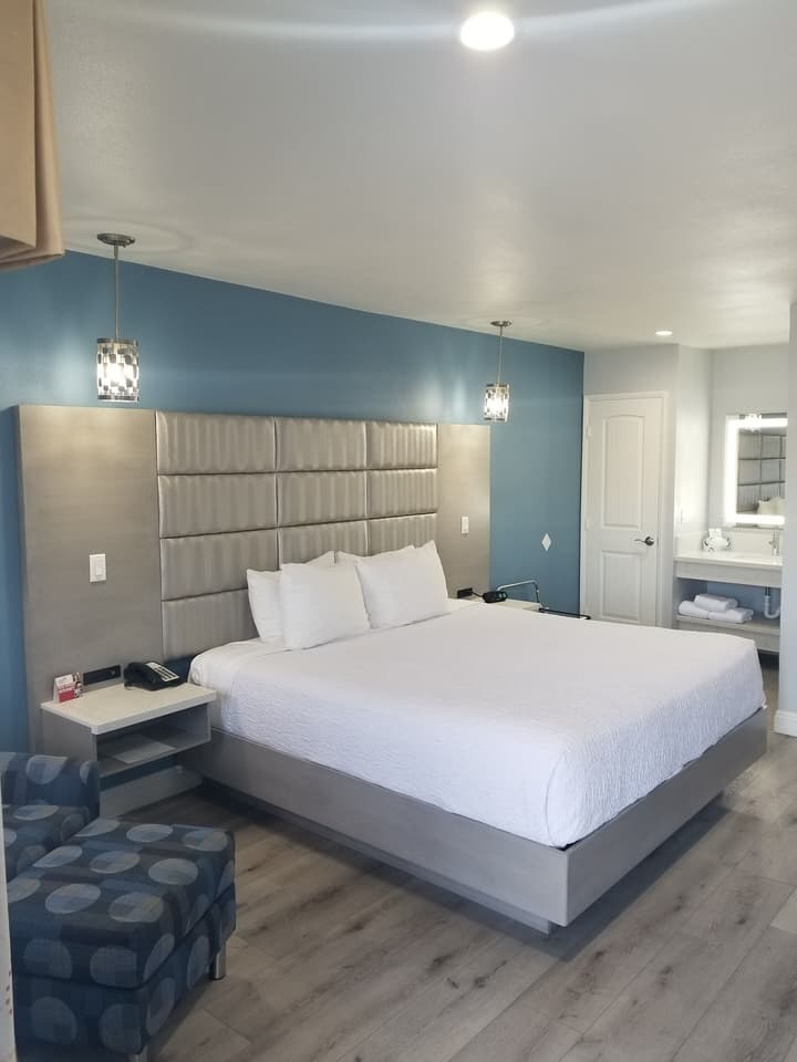 Best Western Orange Plaza