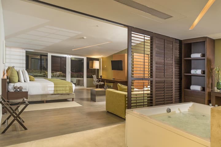 InterContinental Presidente Cancun Resort by IHG