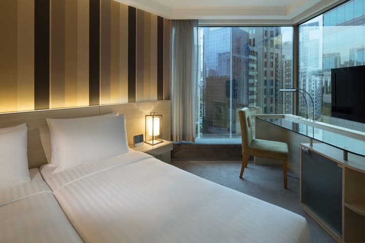 The Royal Pacific Hotel & Towers
