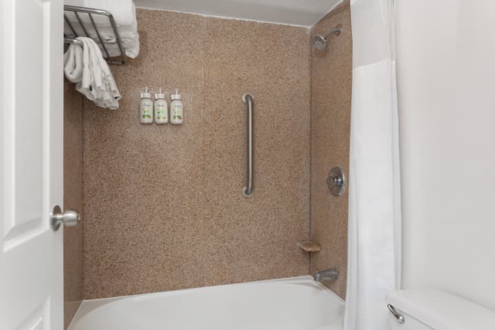 Baymont by Wyndham Orlando North Millenia