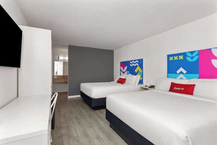 Baymont by Wyndham Orlando North Millenia