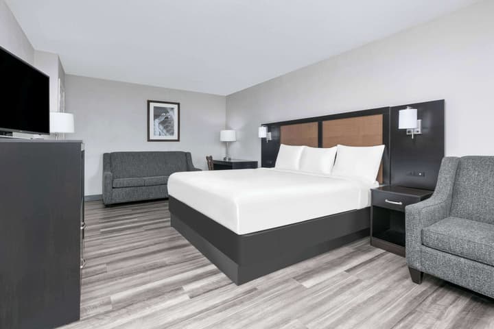Baymont by Wyndham Austin University Area