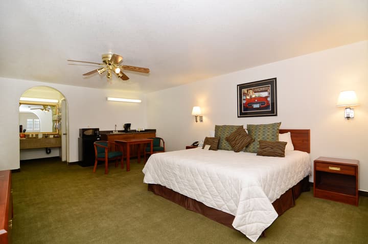 Best Western Colorado River Inn
