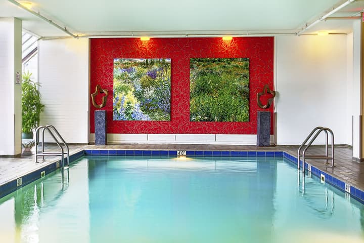 Pinnacle Hotel Harbourfront