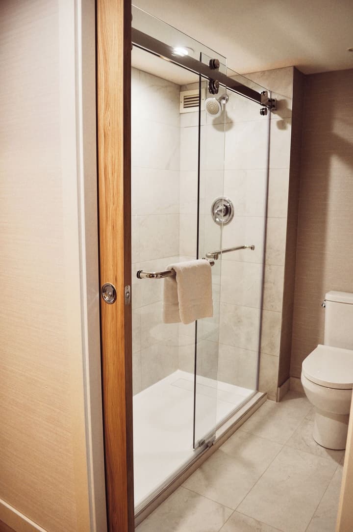 Pinnacle Hotel Harbourfront