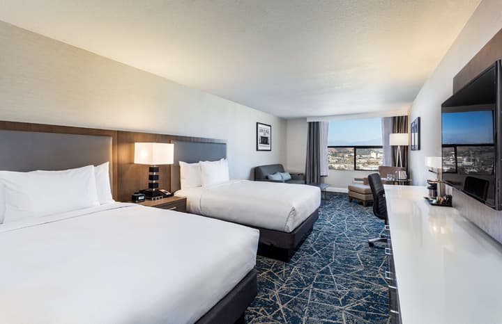 DoubleTree by Hilton Pomona