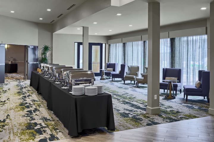 DoubleTree by Hilton San Antonio Downtown