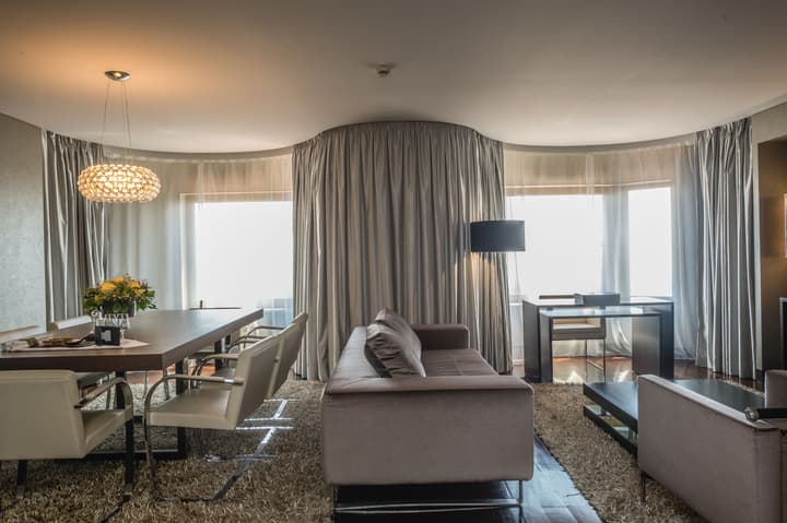Porto Palácio Hotel by The Editory