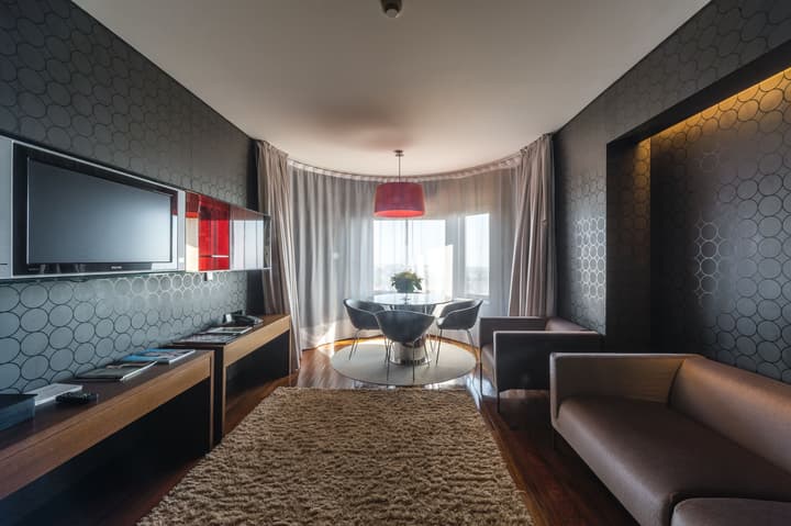 Porto Palácio Hotel by The Editory